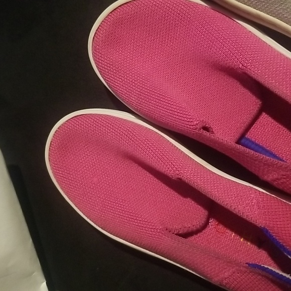 ROTHY’S The Kids Sneaker in Bubblegum 12 - Picture 14 of 15